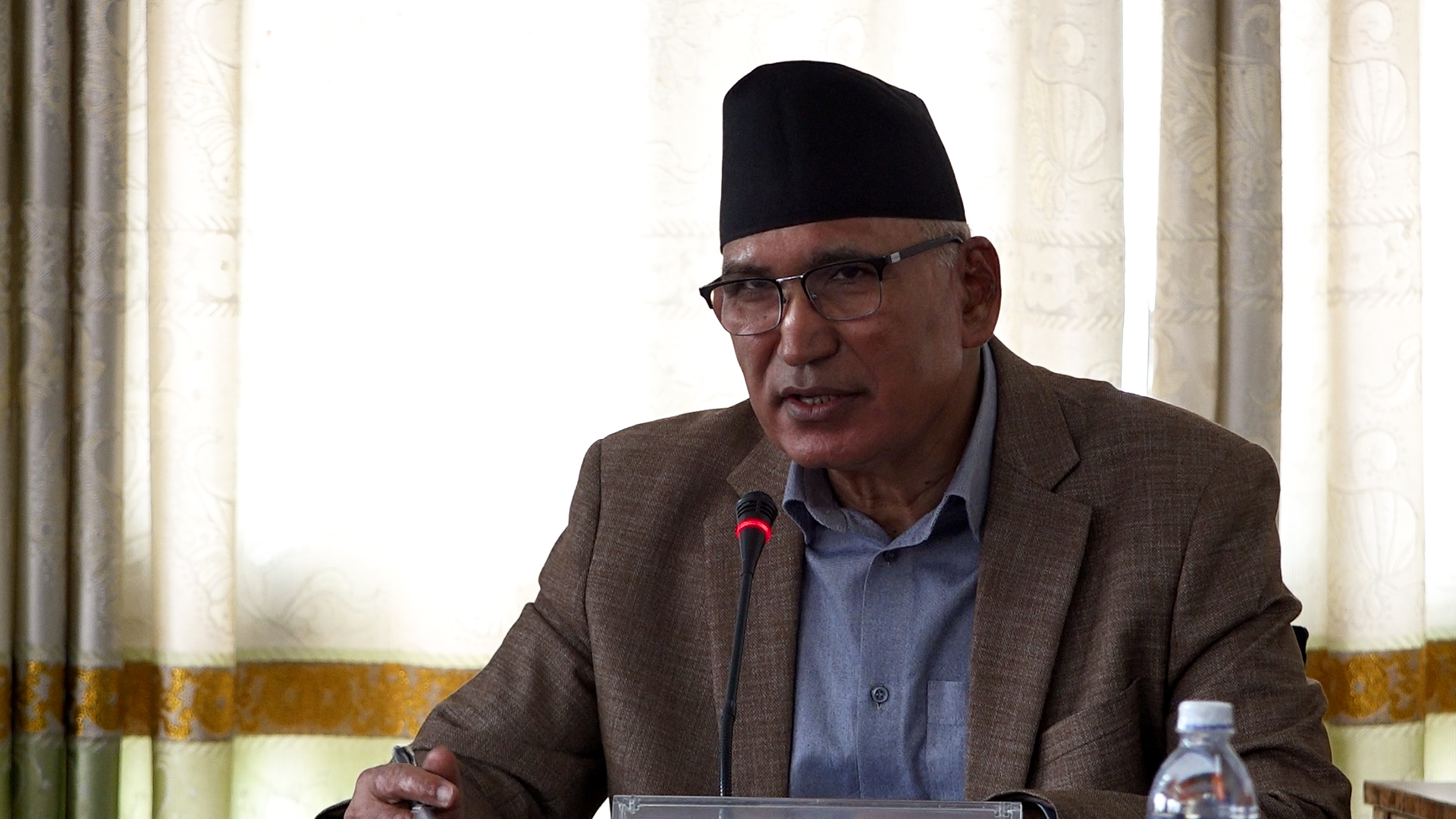 अघिल्लो सरकारको कार्यशैलीका कारण मुलुक ‘ग्रे लिष्ट’मा पर्यो : अर्थमन्त्री