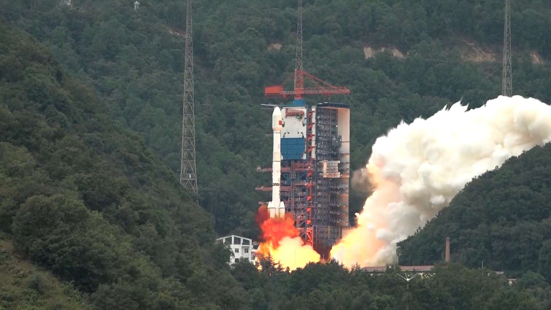 चीनको नयाँ उपग्रह गाओफेन– १४ ०२ अन्तरिक्षमा