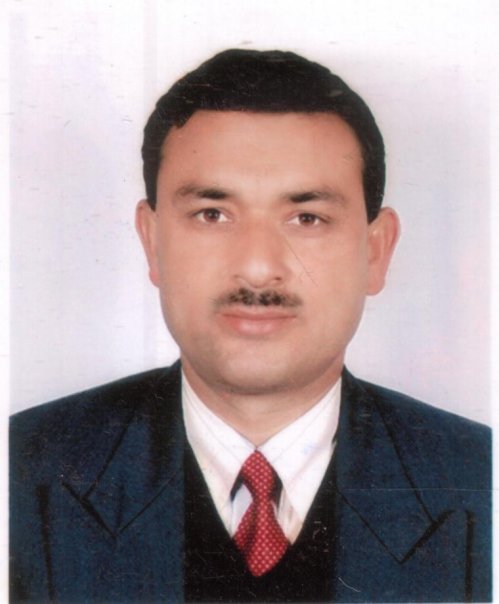 न्यायालय डुब्न लागेको बेला टुलुटुलु हेरेर नबस्न दलहरुलाई संविधानविद ज्ञवालीको सुझाव