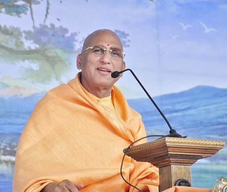 सनातन सम्मेलनलाई सम्बोधन गर्न स्वामी अवधेशानन्द गिरी नेपाल आउँदै