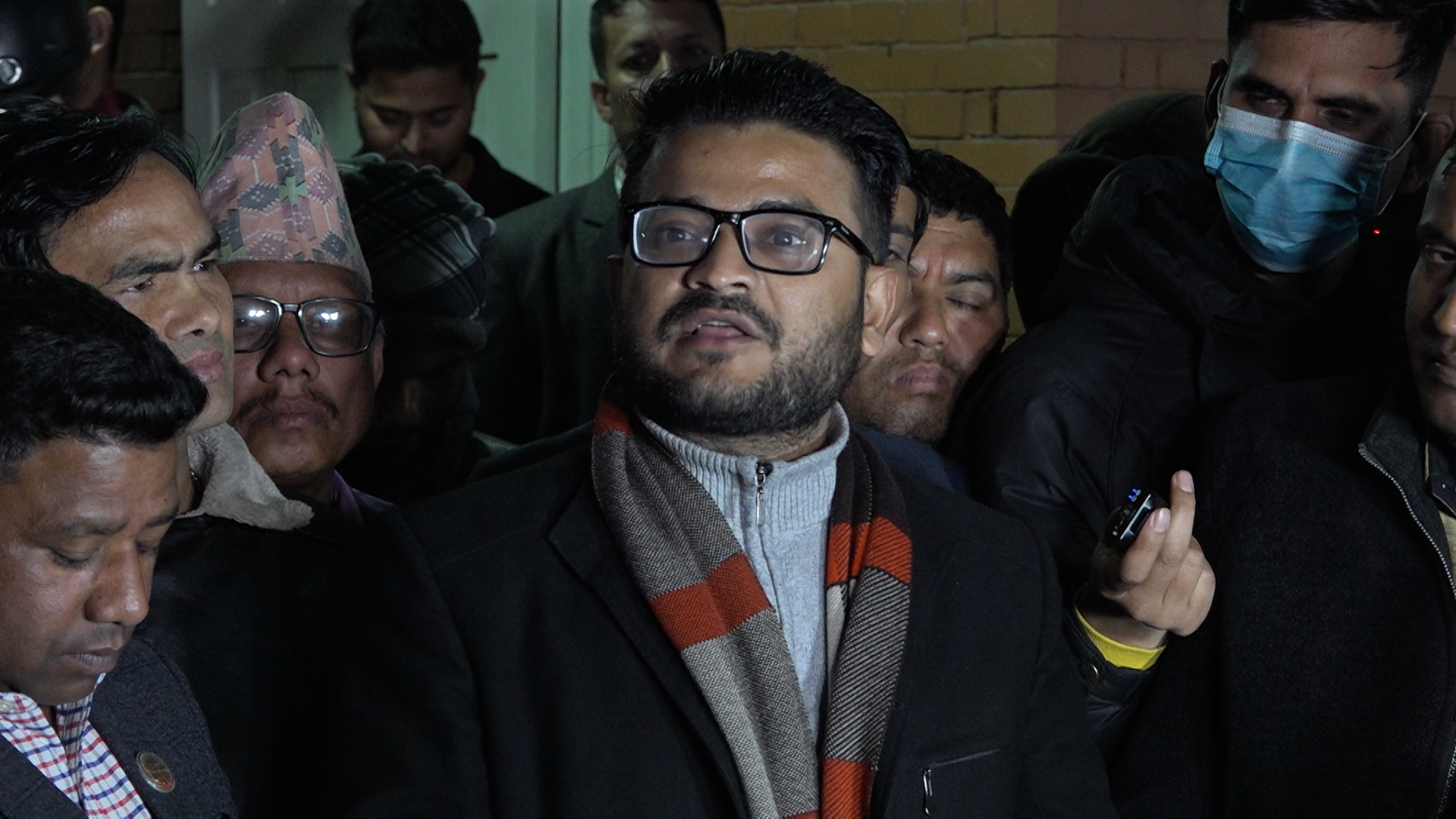 रास्वपालाई स्वतन्त्र पार्टी बनाउन रविलाई सबैले बिर्सनुपर्छ : मुकुल ढकाल