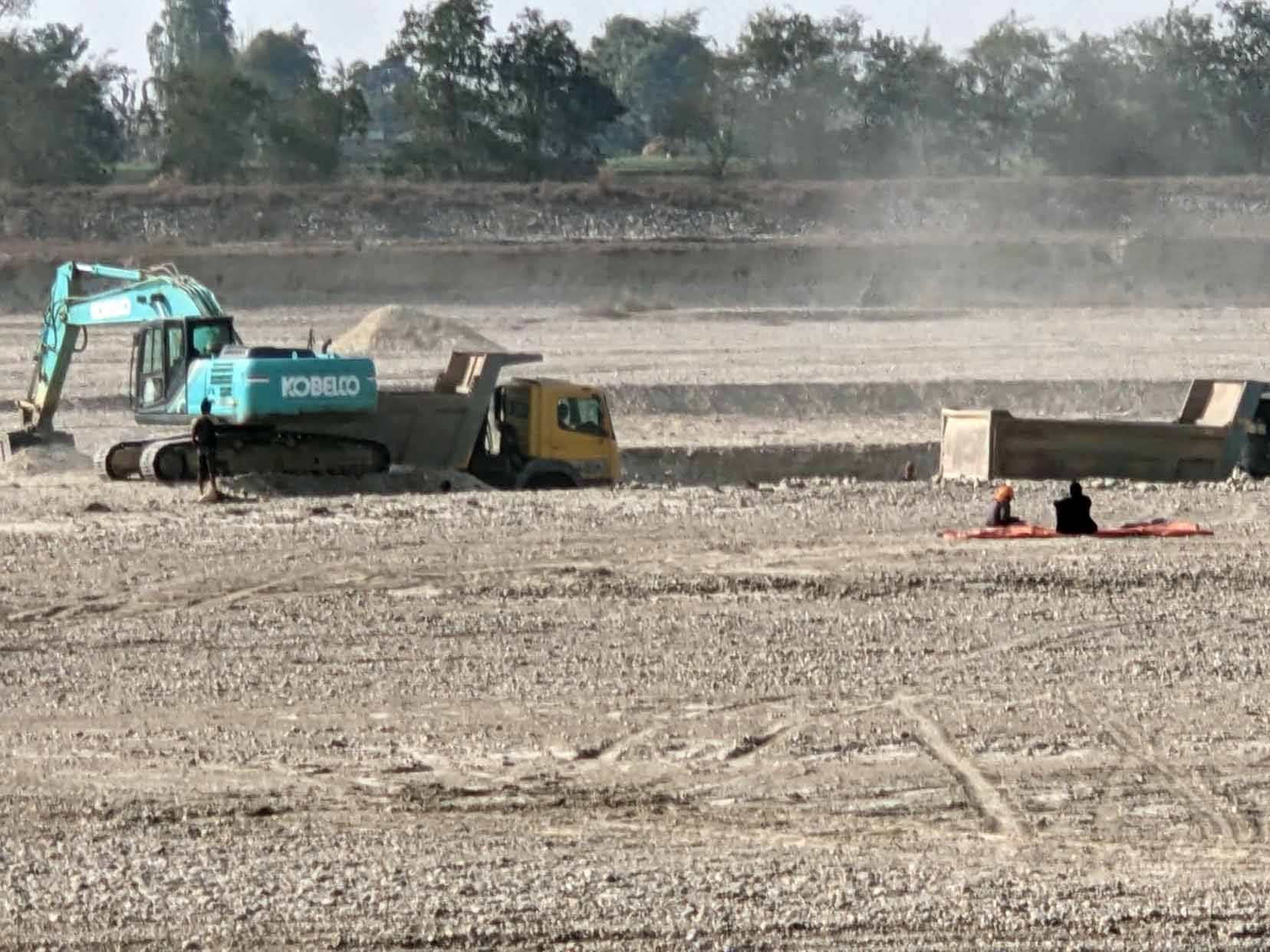 नदी प्रणालीको व्यवस्थापन नहुँदा जोखिम बढ्दै