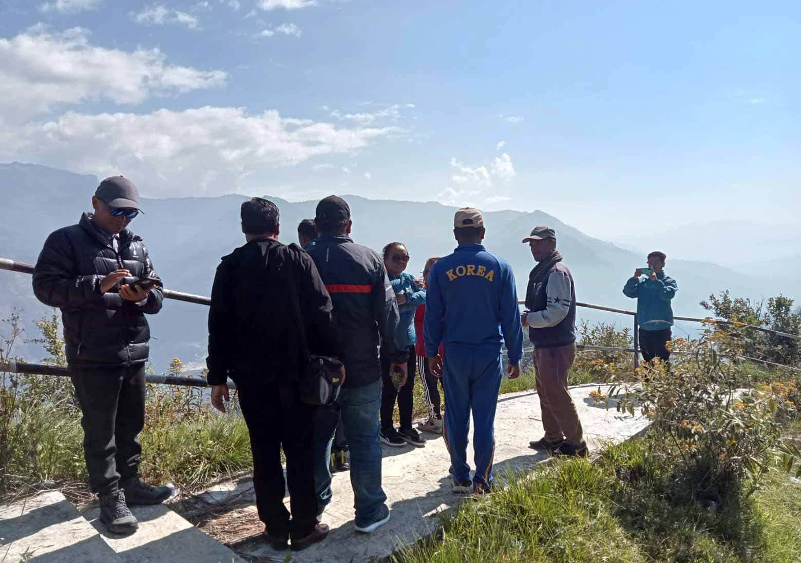 अन्नपूर्ण क्षेत्रका पदमार्गमा घट्यो आकर्षण