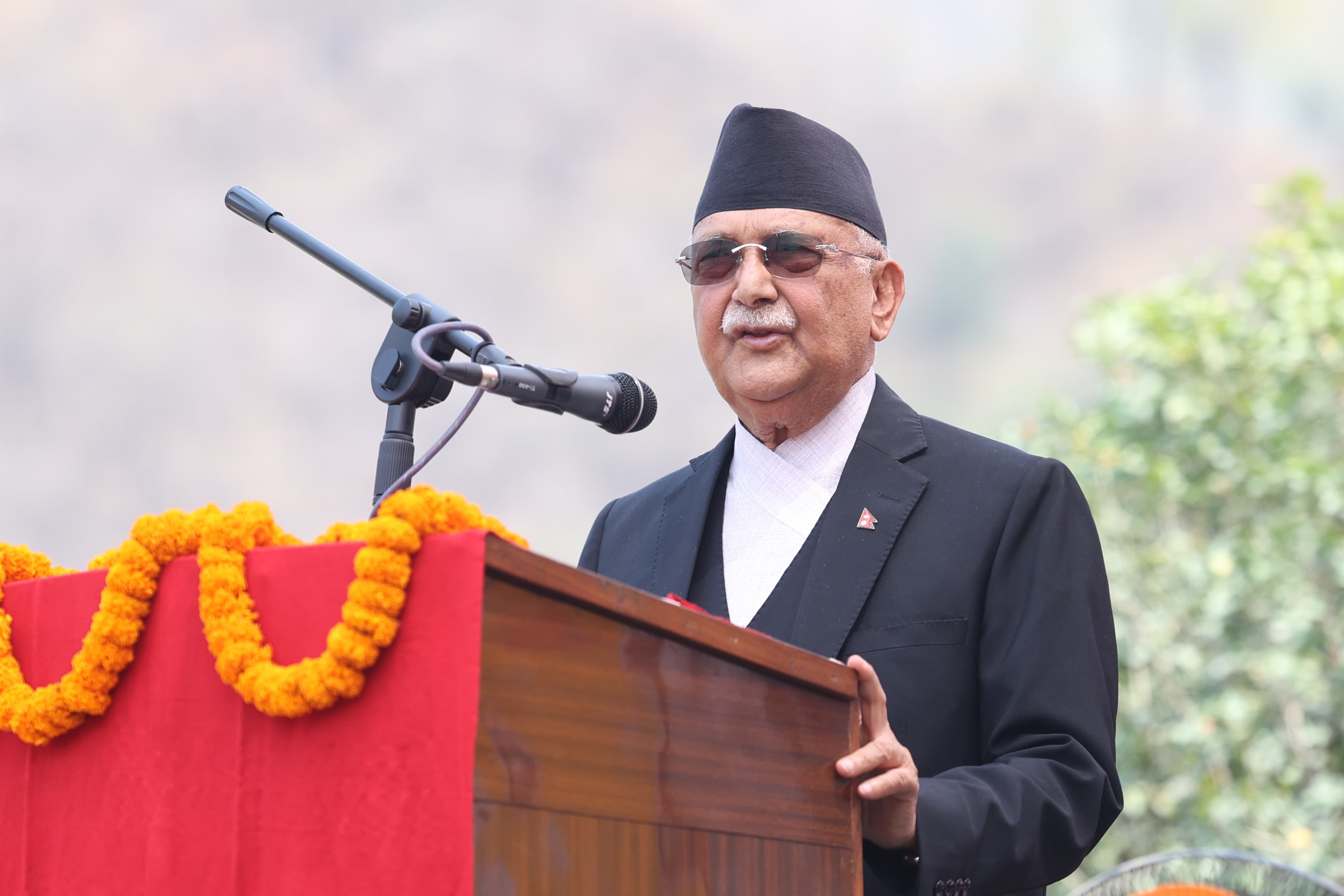 सरकार परिवर्तनको हल्ला असत्य हो : प्रधानमन्त्री