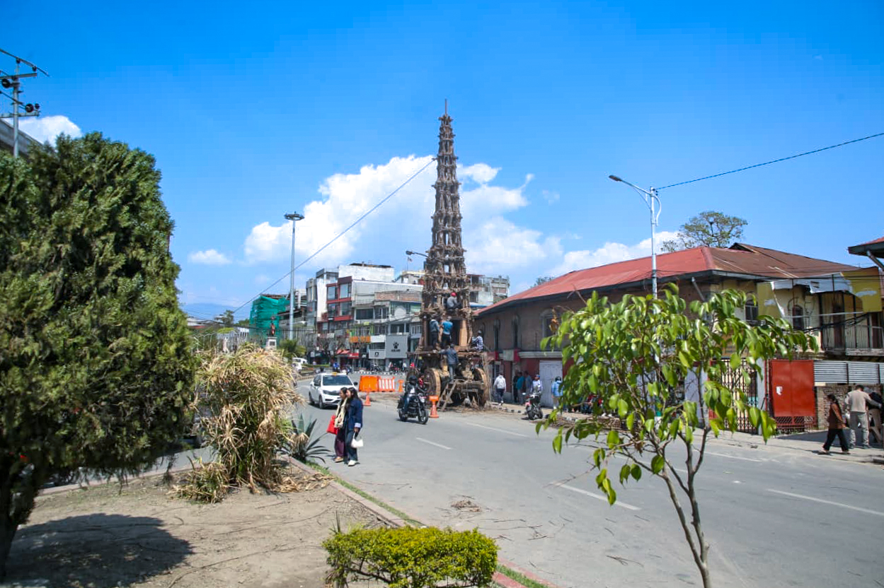 पेट्रोल, डिजेल र मट्टीतेलको मूल्य १५ रुपैयाँले बढ्यो