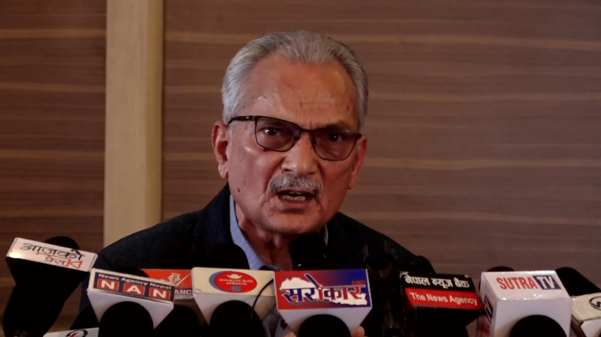 नयाँ पुस्ताले ढोका ढकढक्याएका कारण पद छाडेको हुँ : डा.बाबुराम भट्टराई