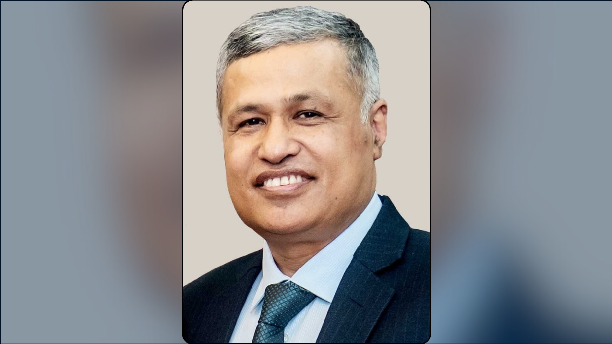 गुण एयरलाइन्सका सञ्चालक राजेन्द्र शाक्य पक्राउ