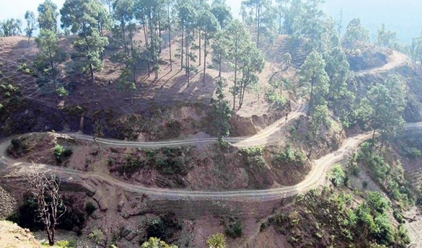 सुरु भयो अलपत्र सडकको काम, एक वर्षभित्र कालोपत्रे गरिसक्ने