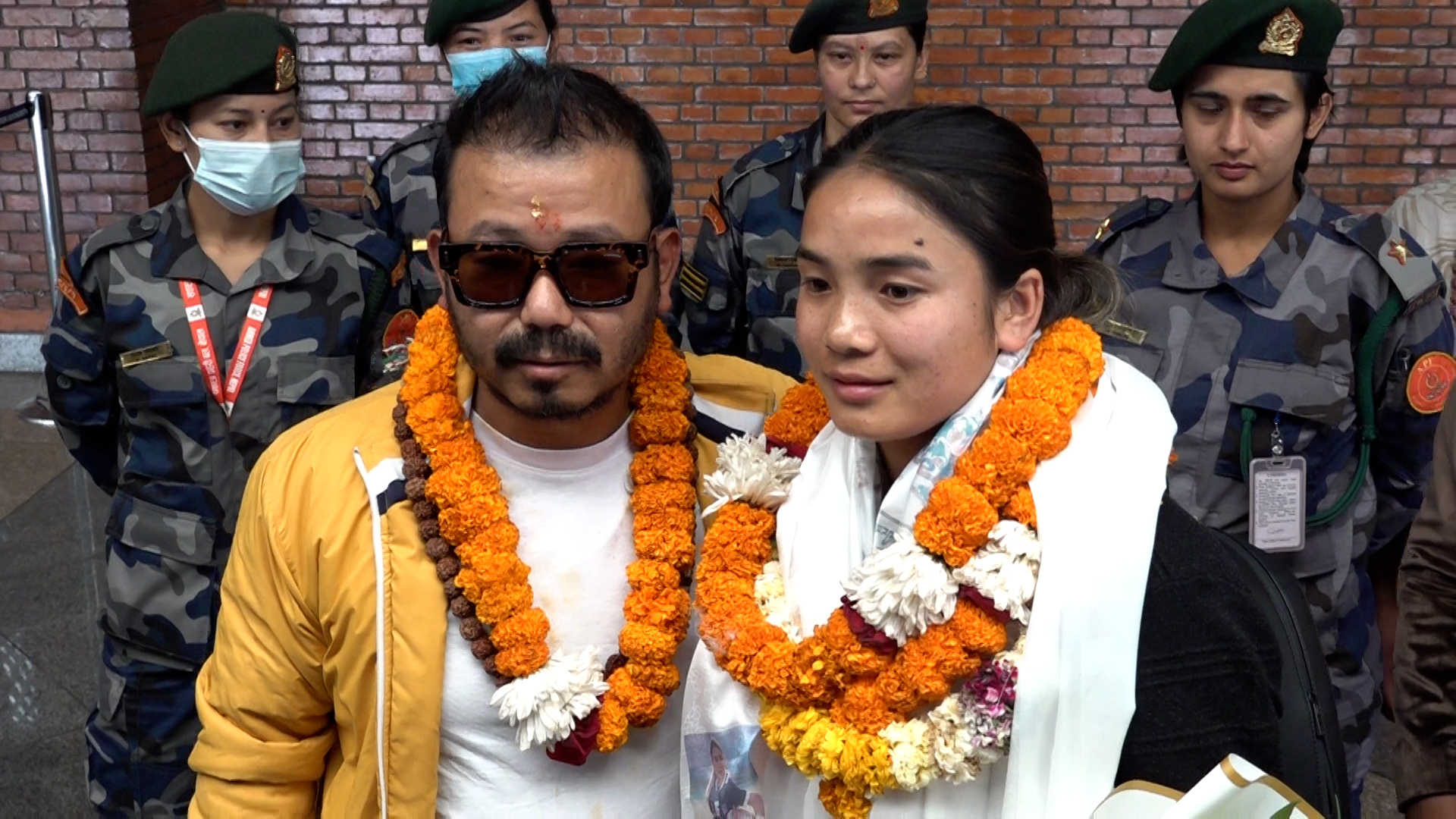 ग्रिसबाट नेपाल आइपुगेकी एन्जिला भन्छिन : ‘दर्शकको मायाले तान्यो’