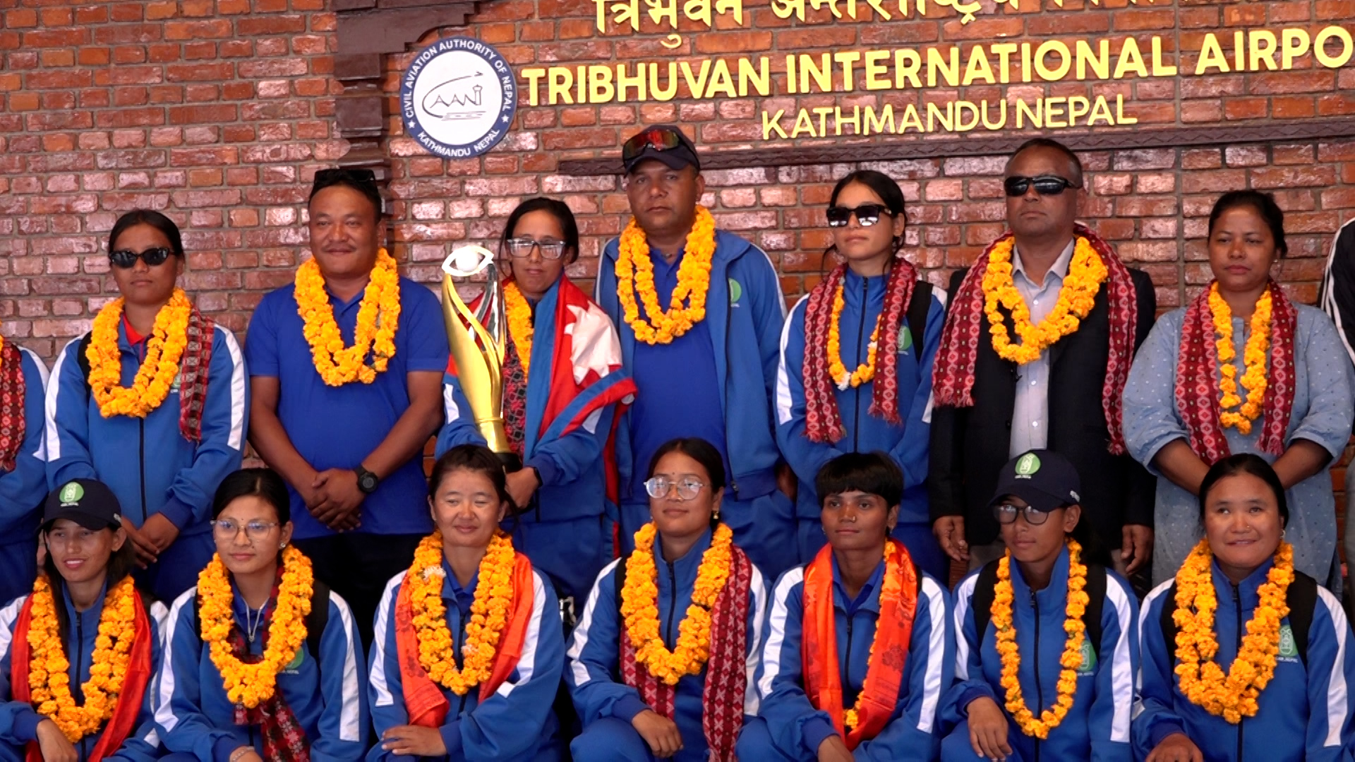 दृष्टिविहीन महिला टोलीको गुनासो : राष्ट्रबाट आवश्यक सहयोग नपाउँदा ट्रफि ल्याउन सकेनौं