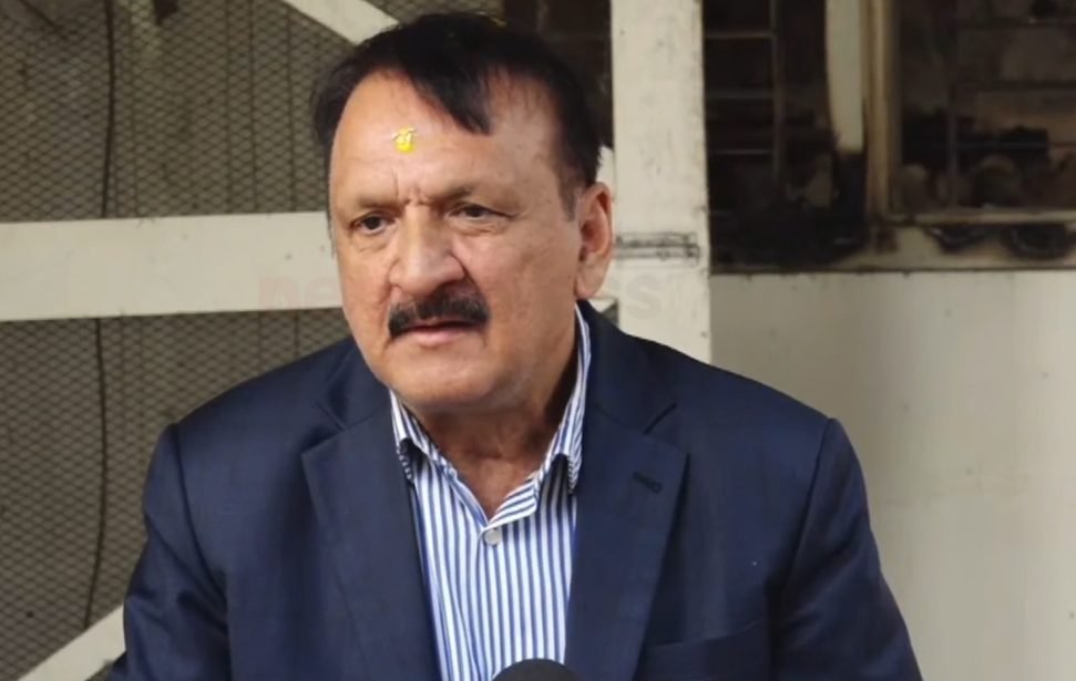 सभापतिज्यू उपचारमै रहँदा पनि नेतृत्व परिवर्तनको वहस गलत : डा. महत