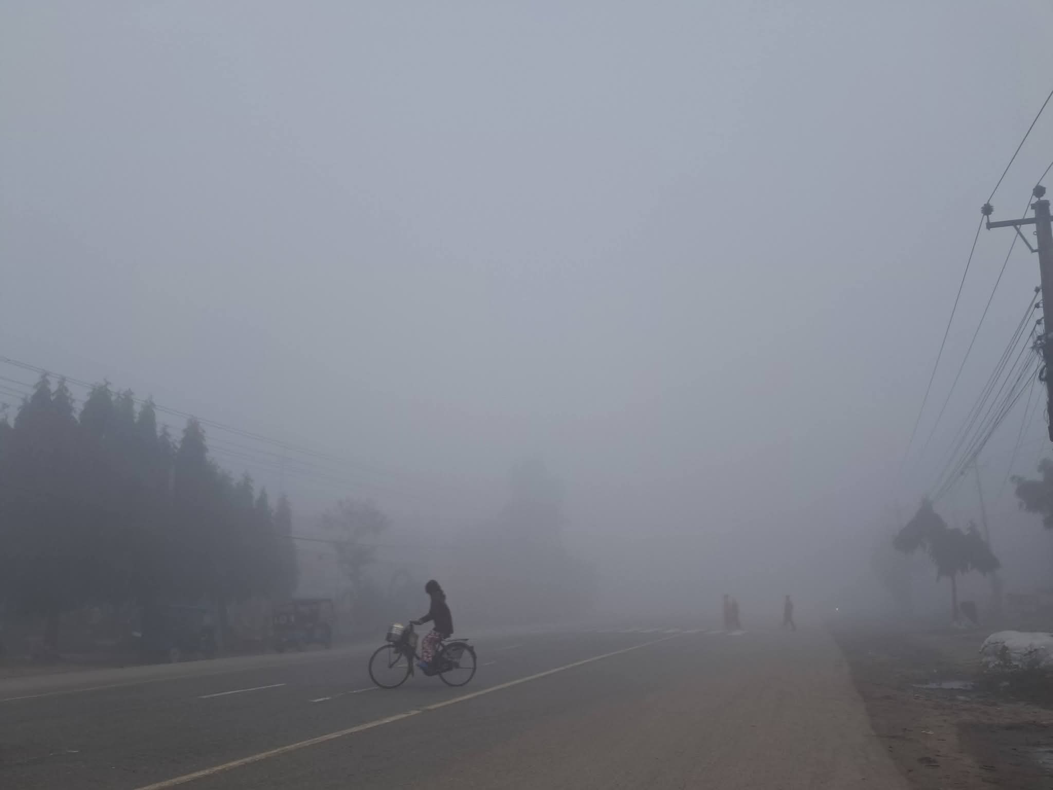 बाक्लो हुस्सुका कारण जनजीवन प्रभावित, राजमार्गमा सवारी चलाउन कठिन