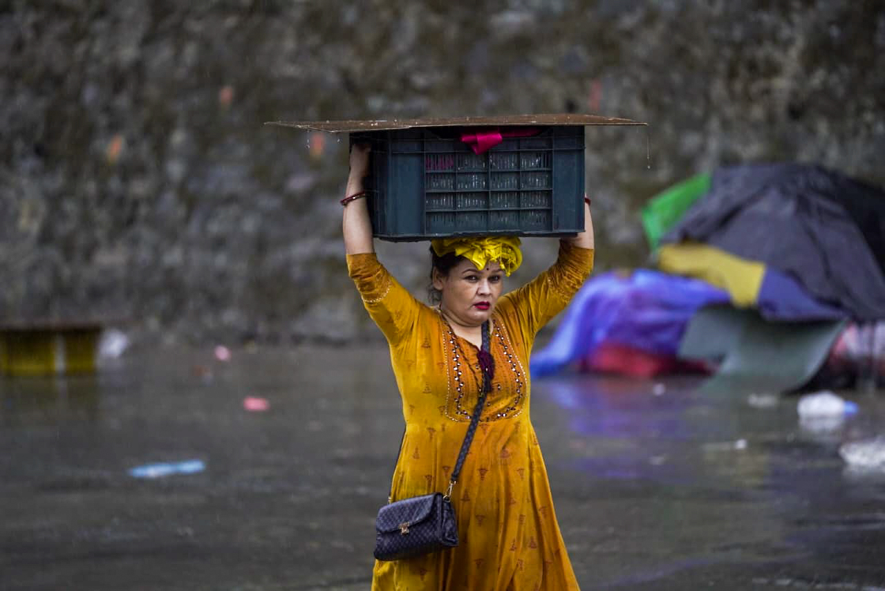 अचानक किन उपत्यकामा बिहानै अन्धकार छायो