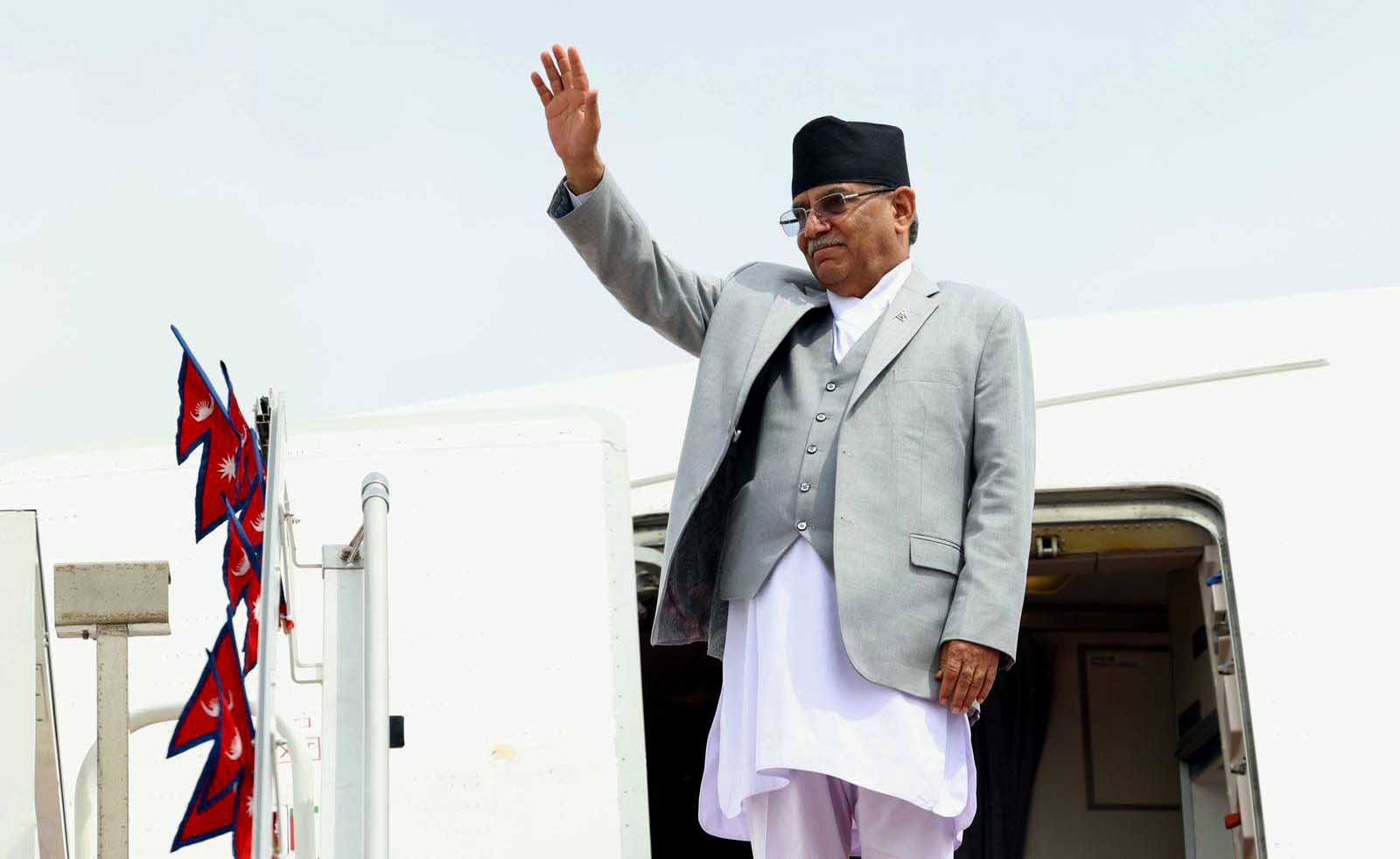 दाहाल नेतृत्व सरकारको अन्तिम बैठक बस्दै
