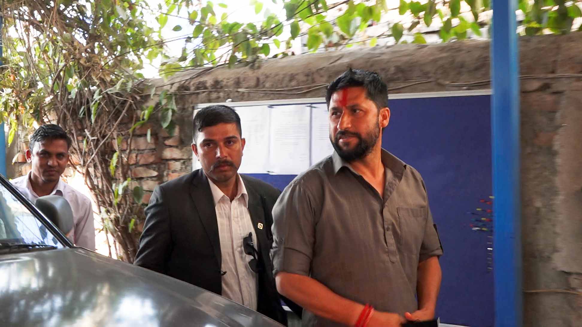 'रवि लामिछानेलाई फसाउन राज्यको चरम दुरुपयोग भएको छ'- प्रचण्ड