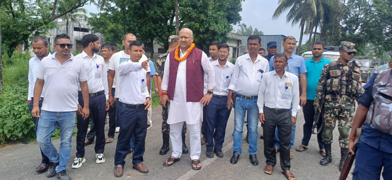 गजेन्द्र नारायण सिंह औद्योगिक क्षेत्रमा ठूला उद्योग स्थापनाको संभावना छ : मुख्यमन्त्री