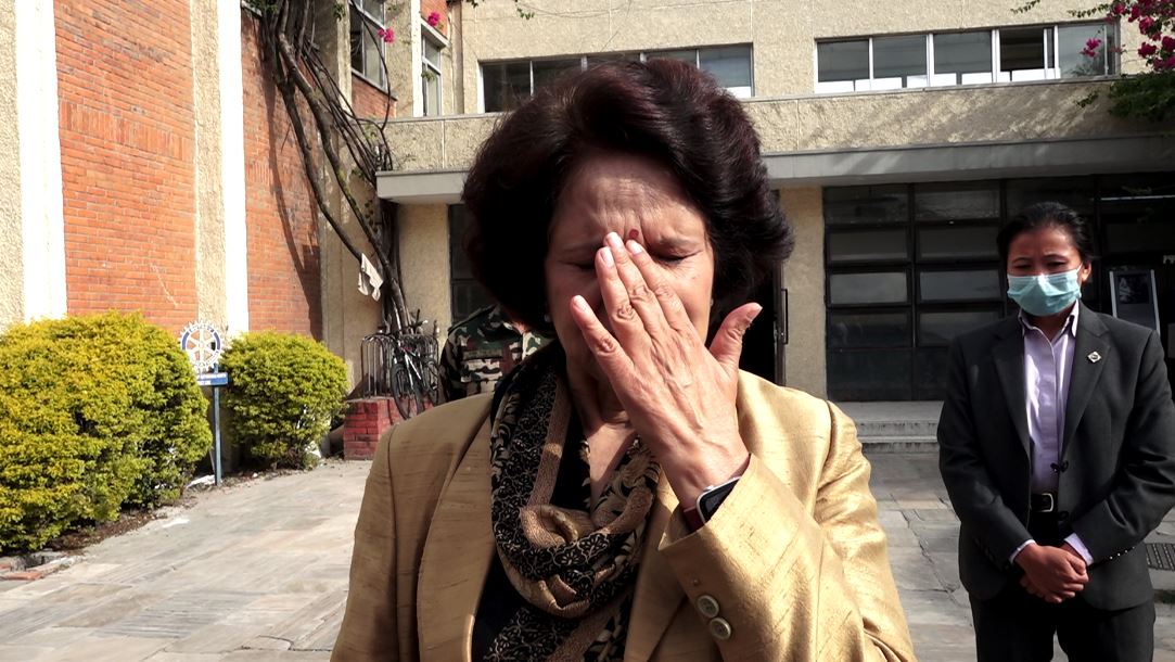 घाईतेसँग भेटेपछि स्वास्थ्य मन्त्रीले रुँदै भनिन्- जेनजी आन्दोलन व्यर्थ नजाओस्