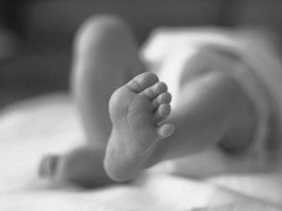 घरको पाँचौँ तलाबाट खसेर दुई वर्षीया बालिकाको मृत्यु
