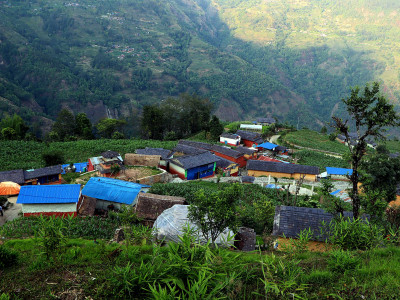 ‘विकास गाउँ आयो, मान्छे बजार झरे’