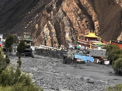बाढीग्रस्त कागबेनी तीन दिनदेखि अन्धकारमा