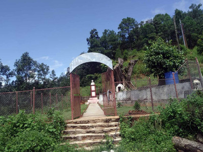 संरक्षणको अभावमा जीर्ण बन्दै पार्क