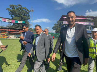 कुलमानले गरे टियू क्रिकेट मैदानको अनुगमन, चाँडो काम सक्न निर्देशन