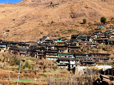 पर्यटकीय गन्तव्य बन्दै लुकुम गाउँ