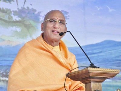 सनातन सम्मेलनलाई सम्बोधन गर्न स्वामी अवधेशानन्द गिरी नेपाल आउँदै