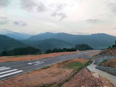 जहाज नआउँदा धावनमार्ग टिकटक बनाउने थलो
