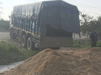 ट्रकमा करेन्ट लागेर एक मजदुरको मृत्यु