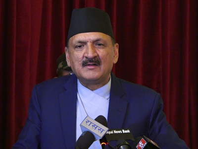 पार्टी एकताका लागि सभापतिले अरू नेतालाई टिकटमा हस्ताक्षर गर्न दिन तयार हुनुहुन्छ : प्रकाशशरण महत