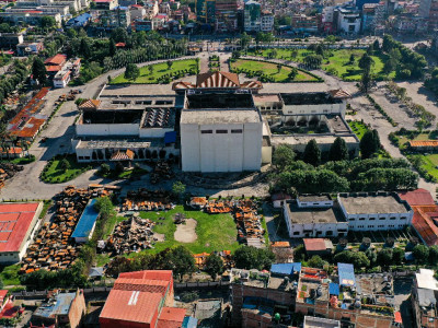 खण्डहर बनेको संसद भवन (तस्बिरहरु)