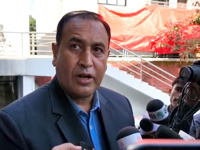 कांग्रेस निर्वाचनबाट भाग्दैन तर सरकारले वातावरण बनाउनुपर्छ : खतिवडा