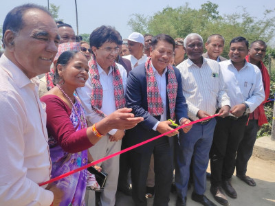 मन्त्री सिंहद्वारा मोरङको सीमावर्ती क्षेत्रका पुलको उद्घाटन