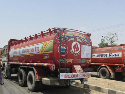 काँकरभिट्टा नाकाबाट दुई महिनामै दुई अर्ब ८४ करोडभन्दा बढीको पेट्रोलियम पदार्थ आयात