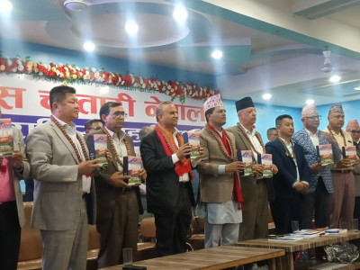 देशमा संकट पर्दा कांग्रेस–एमाले एक ठाउँमा आउँछन् : शंकर पोखरेल