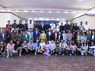 मेरो डान्स युनिभर्स’ र ‘मेरो भ्वाइस युनिभर्स’का प्रतियोगीहरुले प्रधानमन्त्रीलाई भेटे
