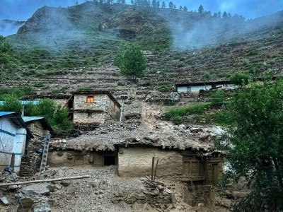 डोल्पाको रिवा गाउँमा पहिरोले ५३ घरमा क्षति