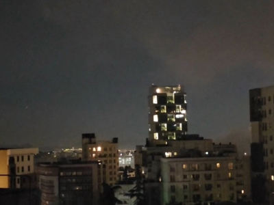 तेहरानमा दुई चरणको हवाई आक्रमण, केही स्थानमा ब्ल्याकआउट