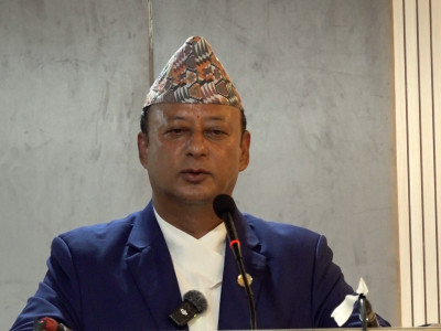 २४ औं घण्टा विद्युत आपूर्ति गर्ने चाहना पूरा गर्न सकिएन : मन्त्री खड्का