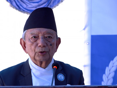 नागरिकको अभिव्यक्ति स्वतन्त्रता संकुचनमा पर्ने अवस्था आयो : अध्यक्ष मगर