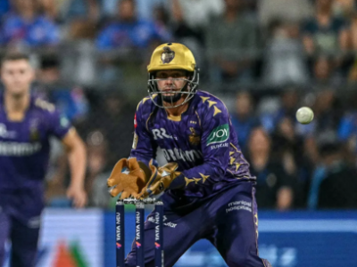 मुम्बईसँग कोलकाता ६ विकेटल पराजित