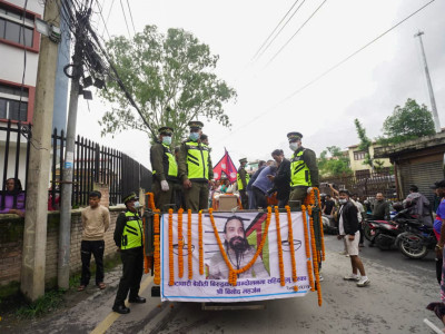 जेनजी आन्दोलनमा ज्यान गुमाउनेहरुको सम्मानमा शव यात्रा (तस्विरहरु)