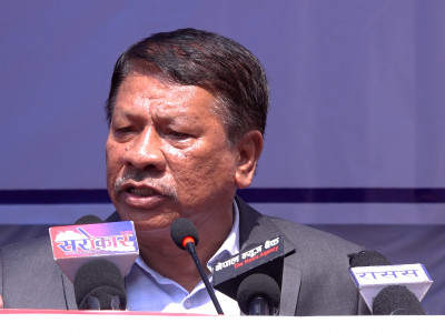 संविधान कसैको दया मायाले प्राप्त भएको होइन : मन्त्री सिंह