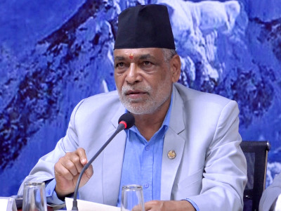 मलको अभाव छैन तर पर्याप्त उपलब्ध गराउन सकिदैन् : मन्त्री अधिकारी