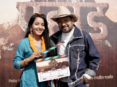 ‘पहाड’मा निर्देशक घिमिरेका दुई छोरी पञ्चमी र भावना