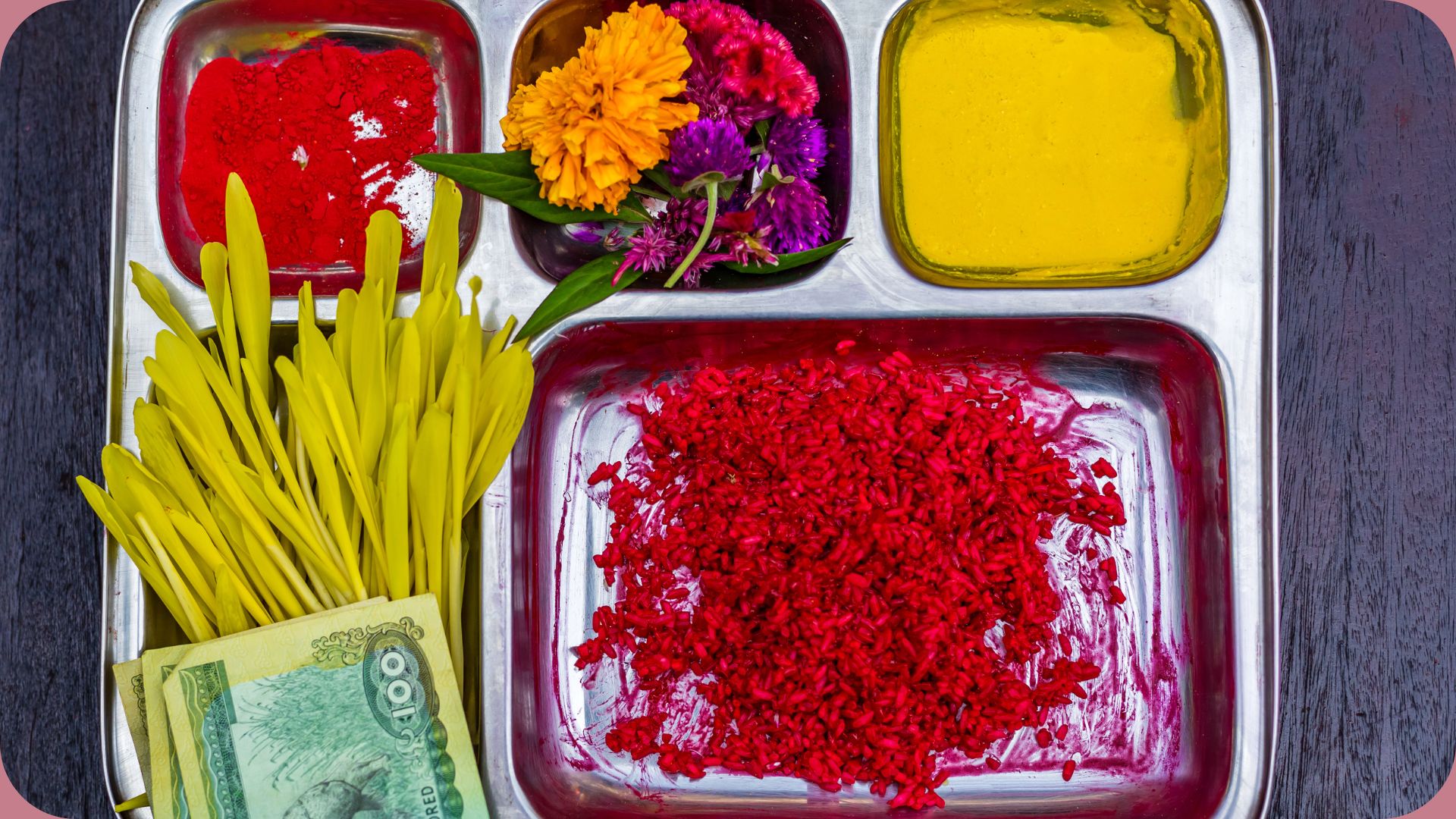 यस वर्षको दशैंको टीकाको उत्तम साइत ११ बजेर ५३ मिनेटमा