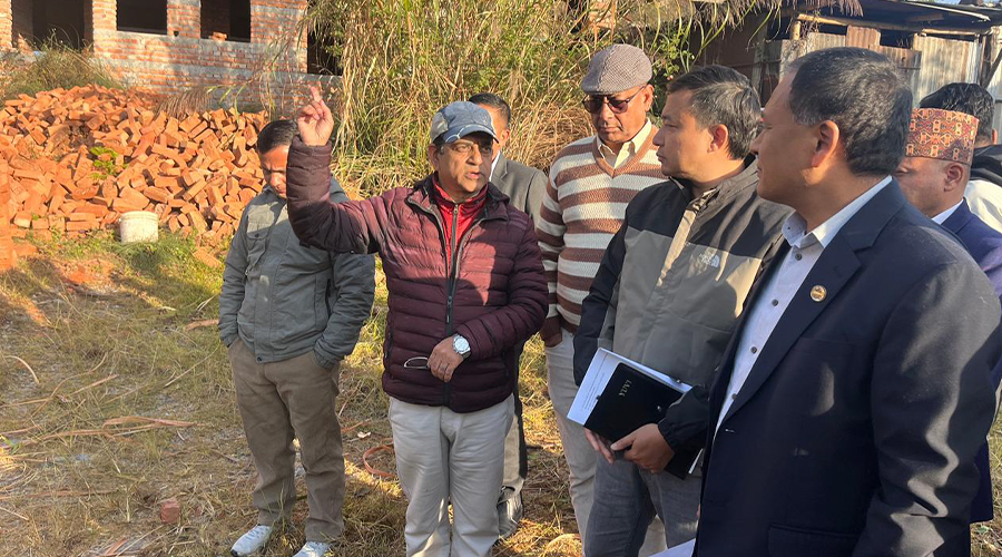 पोखरा स्वास्थ्य विज्ञान प्रतिष्ठानको भवन निर्माण अलपत्र